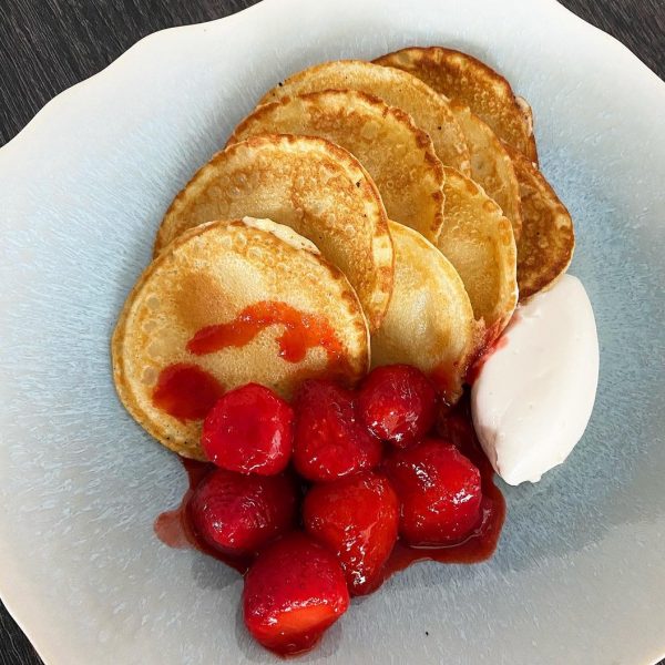 aquavit swedish breakfast pancakes with homemade strawberry jam