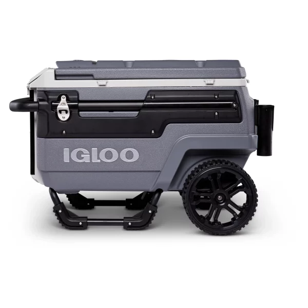 Essential tailgating gear checklist cooler